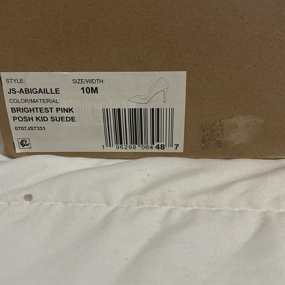 Wore 2 times is in good condition - Picture 3 of 6